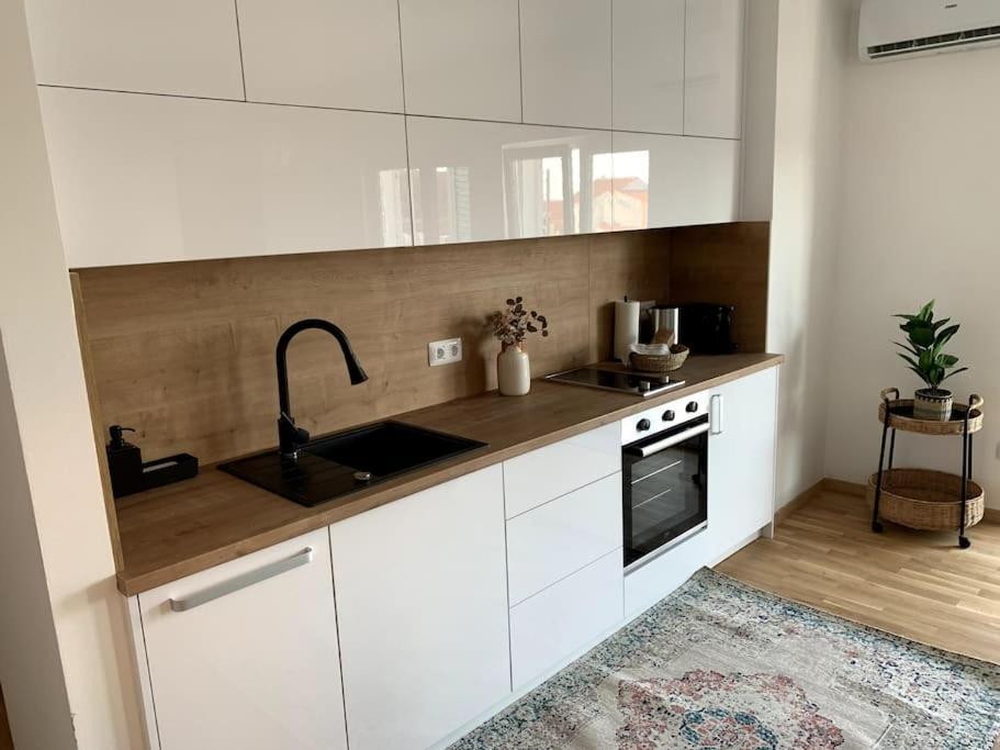 Deluxe Suites Anna Vodice Kültér fotó